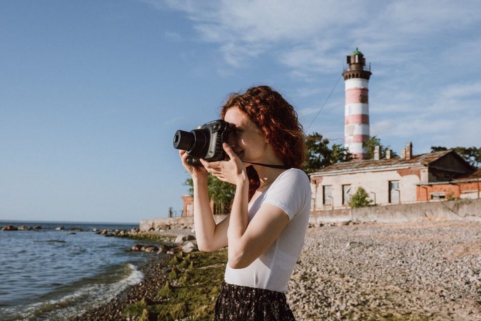 Каменистый берег Ладоги в кадре начинающего фотографа