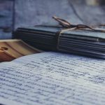 Старые отпечатки рядом с записями о съёмке